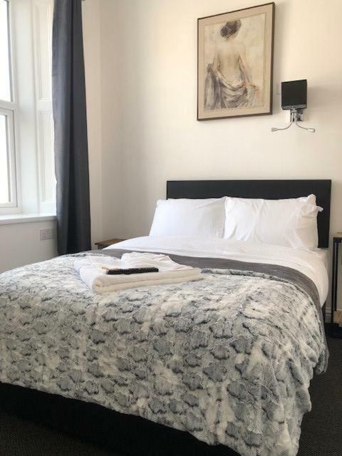 Ocean Holiday Apartments Plymouth Esterno foto