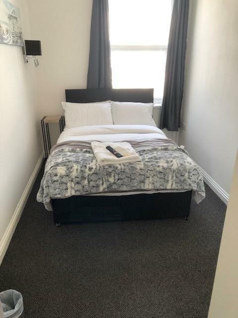 Ocean Holiday Apartments Plymouth Esterno foto