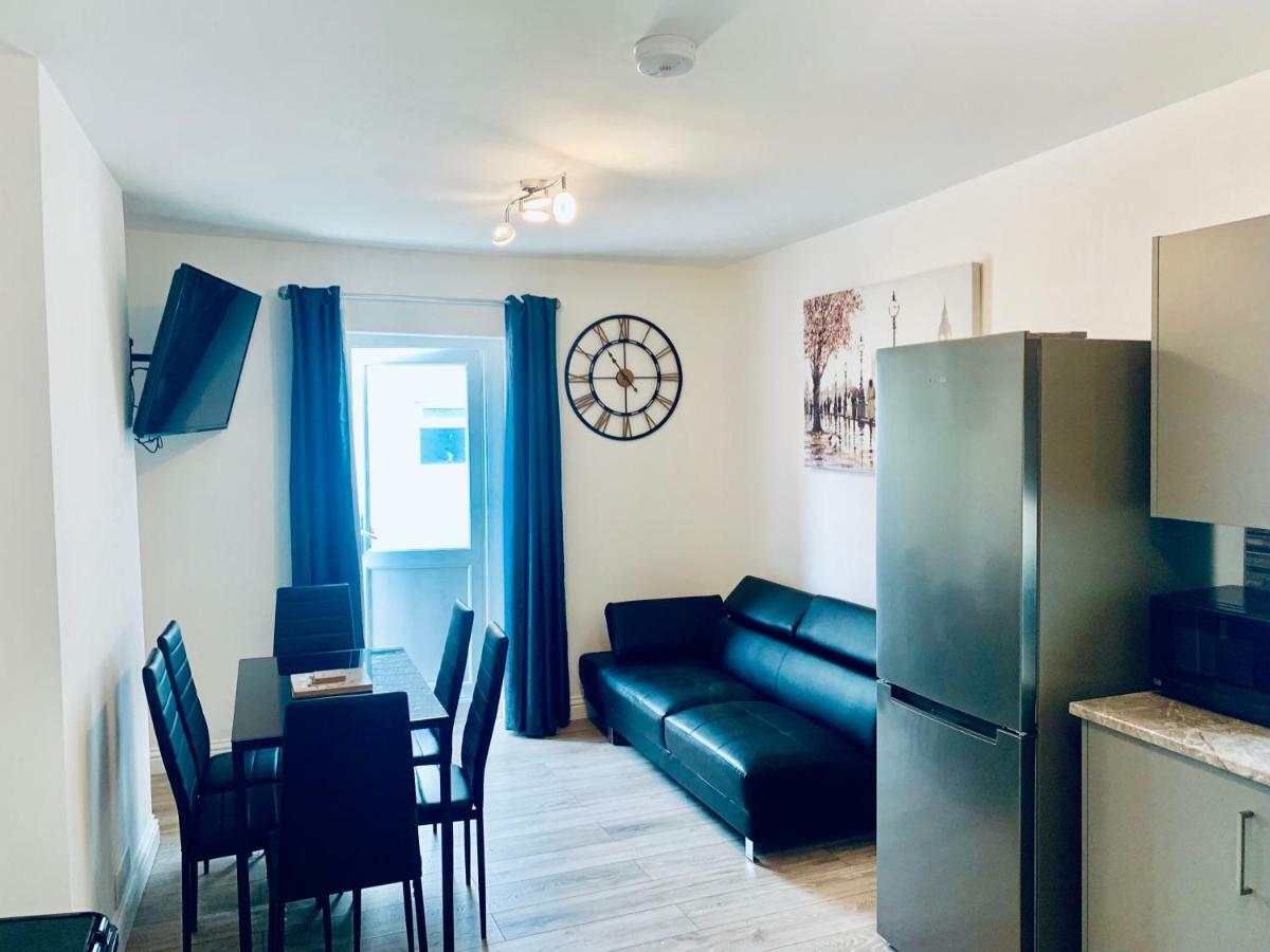 Ocean Holiday Apartments Plymouth Esterno foto
